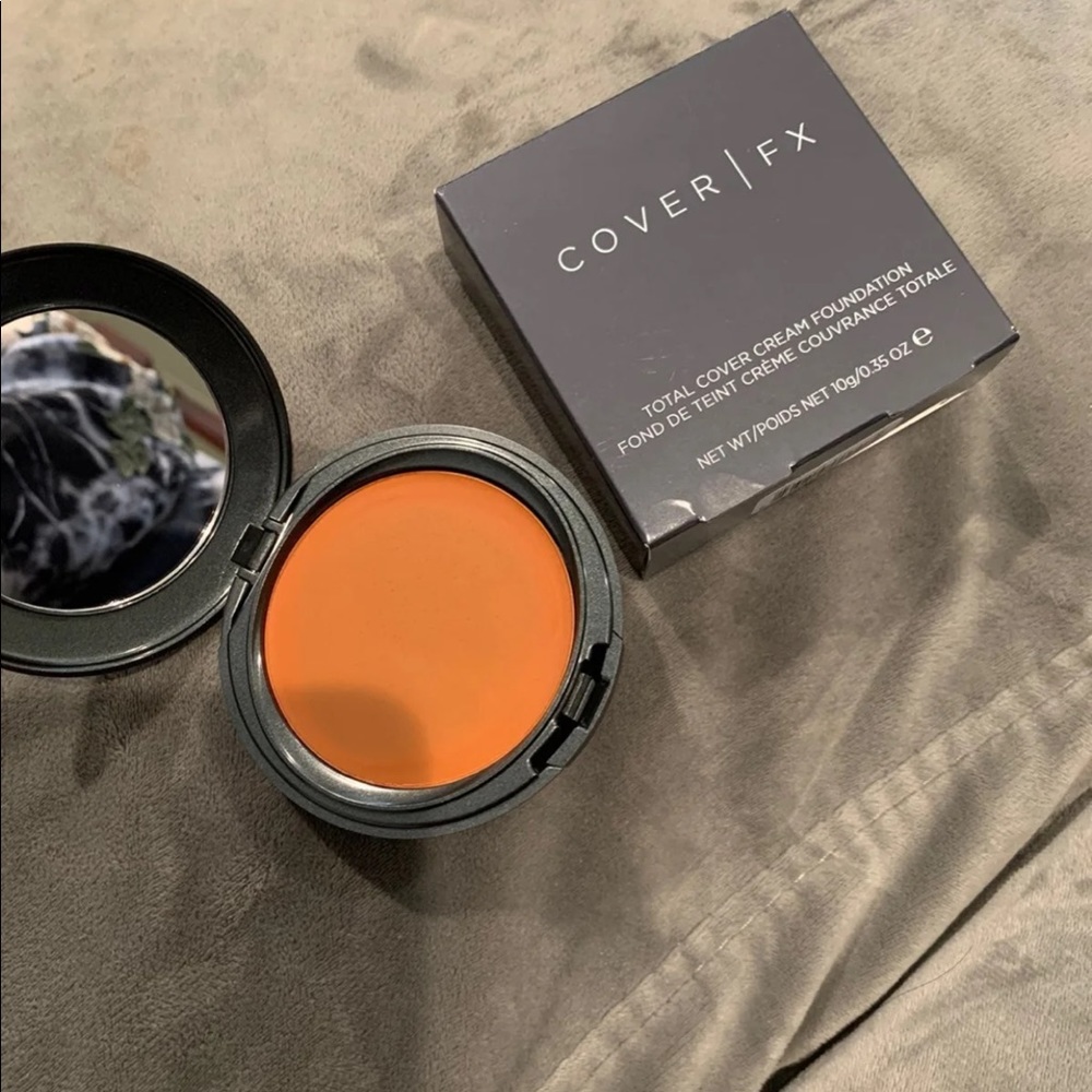 Cover‎ FX Total cover cream foundation